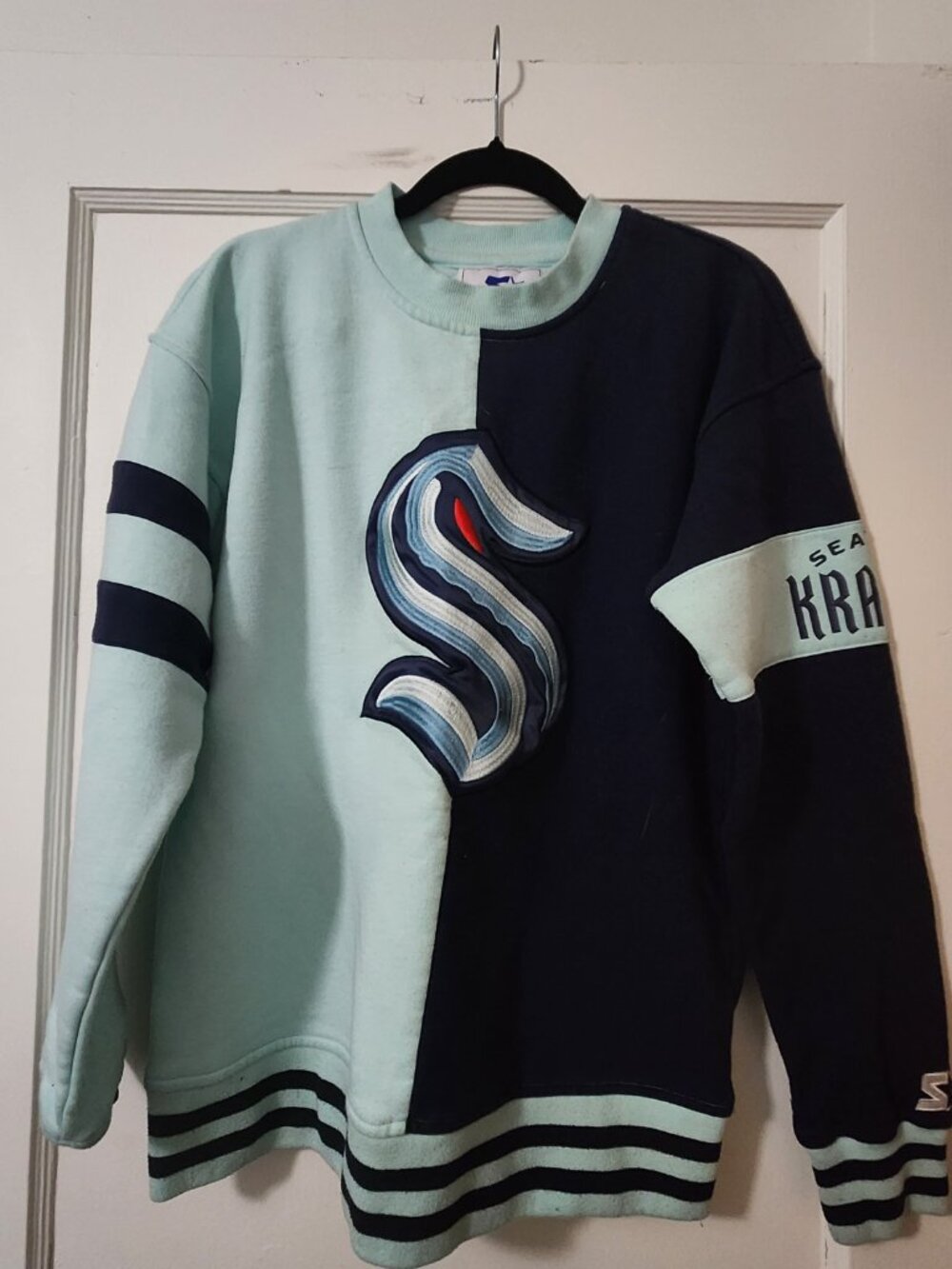Starter Seattle Kraken Color Block Crewneck Sweatshirt NHL Hockey Small